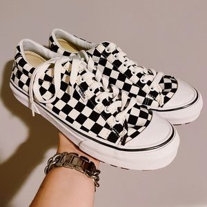 Vans Checkerboard sneakers